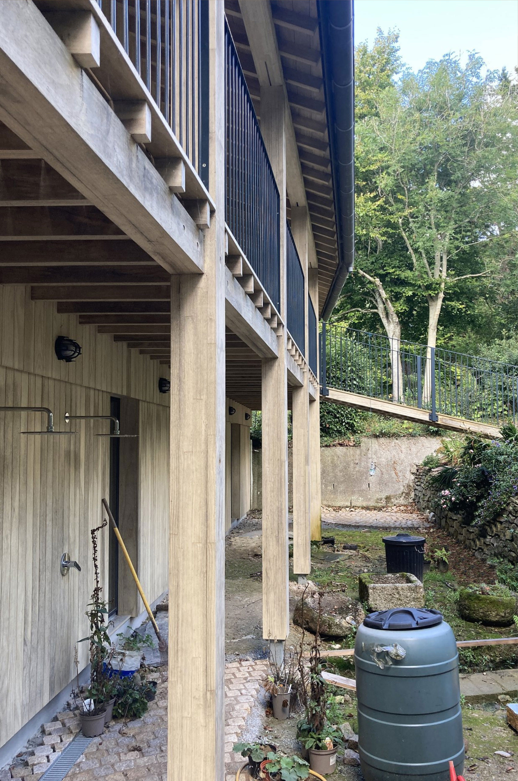SD_REAR_BALCONY